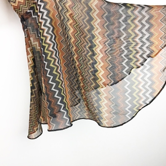 Retro Top - Picture 3 of 8